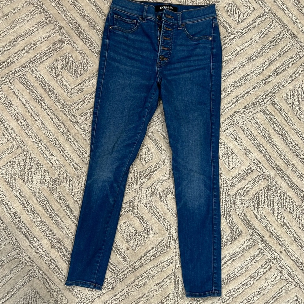 Express button fly ankle legging size 6
